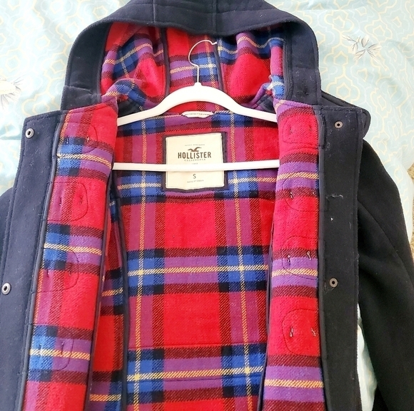 HOLLISTER | Navy Blue Toggle Coat - Picture 5 of 5